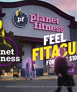 PlanetFitness_WhatsGottenIntoLindsay-414.jpg