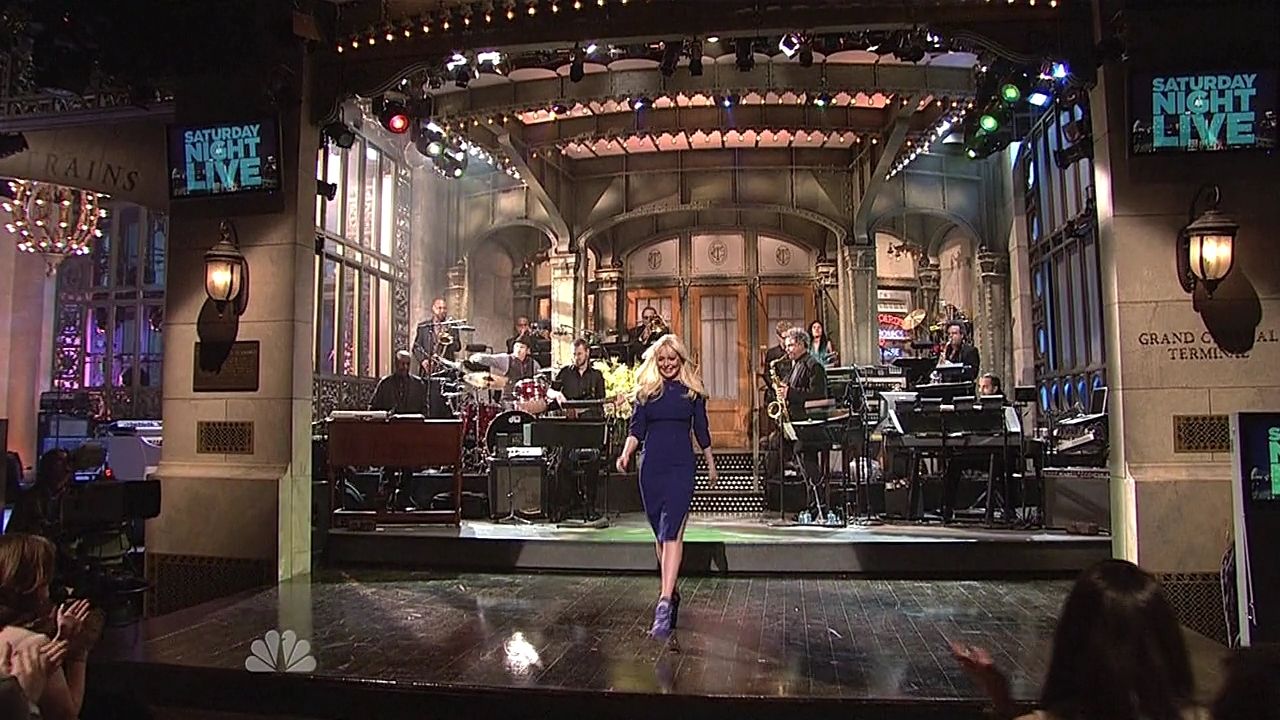 SNL-S37E16-007.jpg