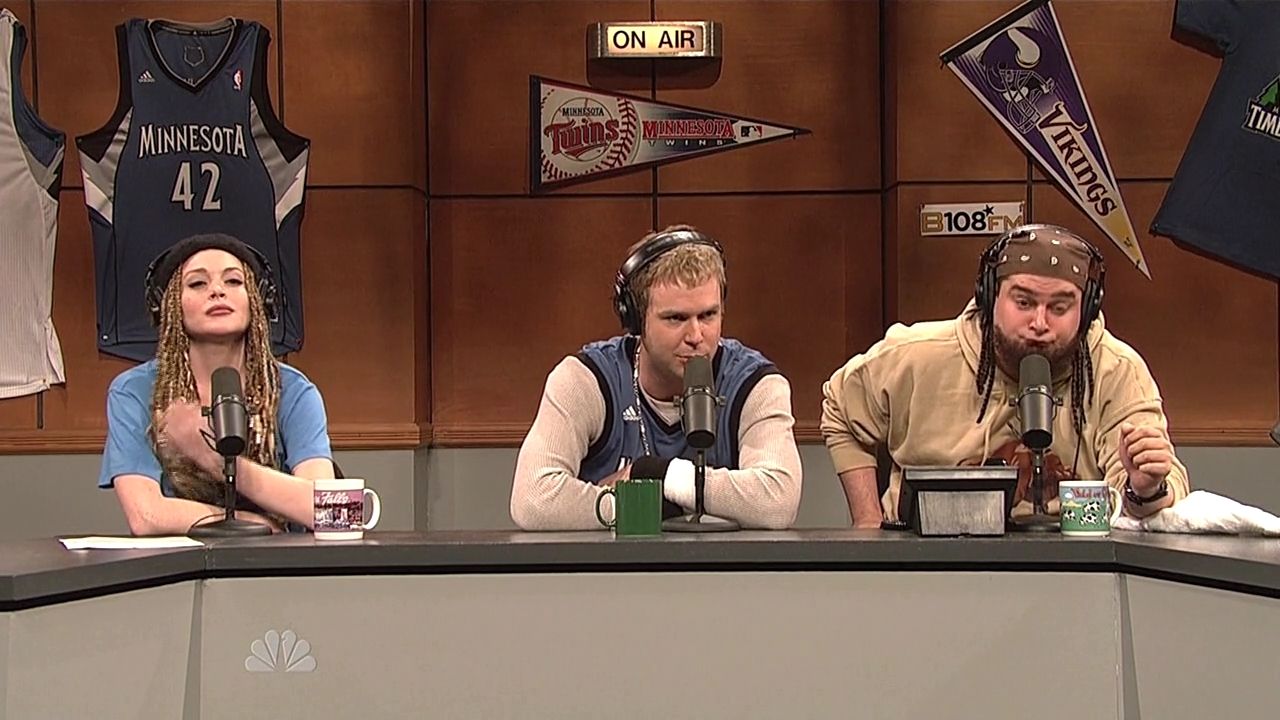 SNL-S37E16-594.jpg