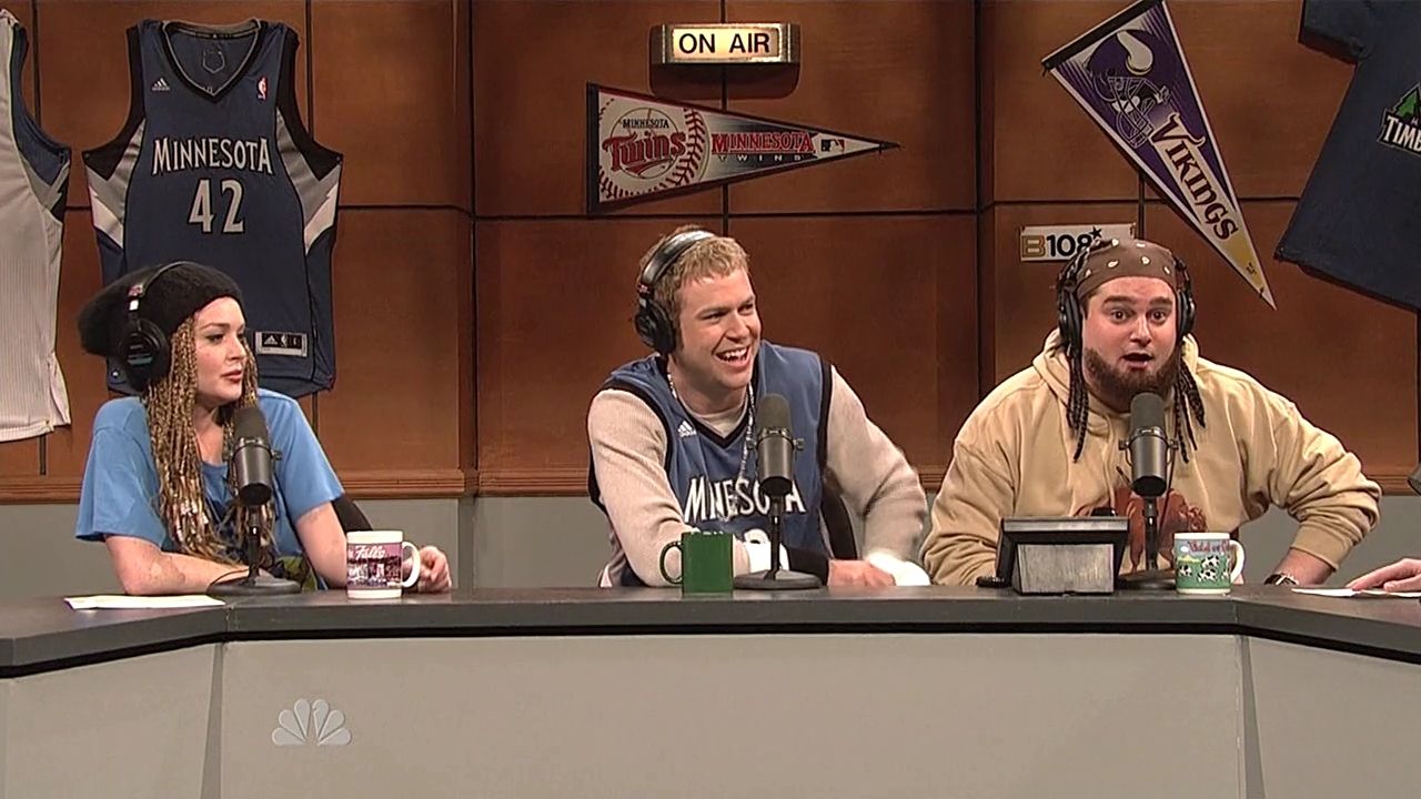 SNL-S37E16-605.jpg