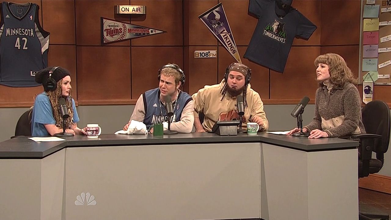 SNL-S37E16-612.jpg