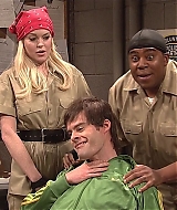 SNL-S37E16-419.jpg