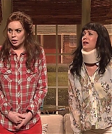 SNL-S37E16-802.jpg