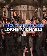 SNL-S37E16-910.jpg