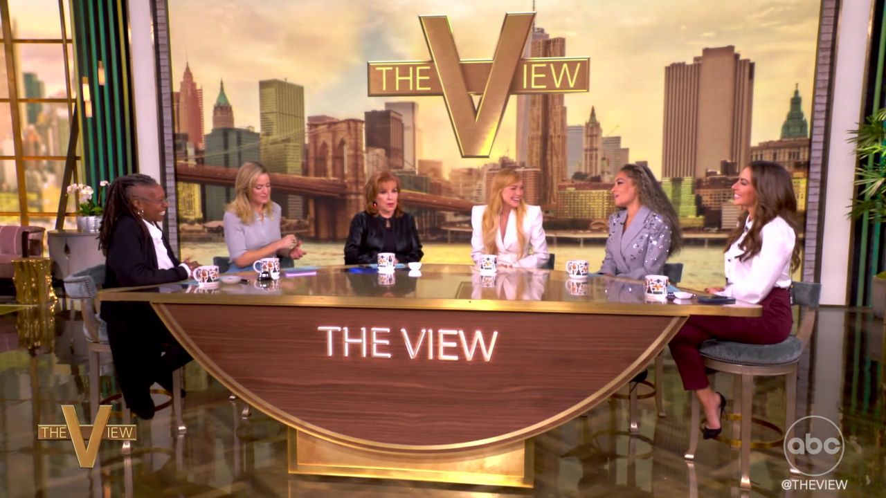 11-26-24-TheView-073.jpg