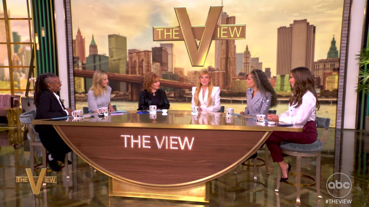 11-26-24-TheView-267.jpg