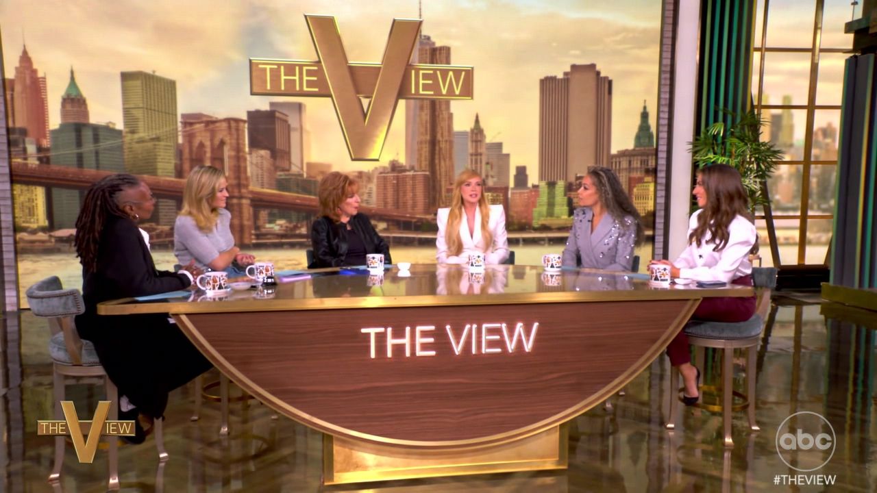 11-26-24-TheView-353.jpg