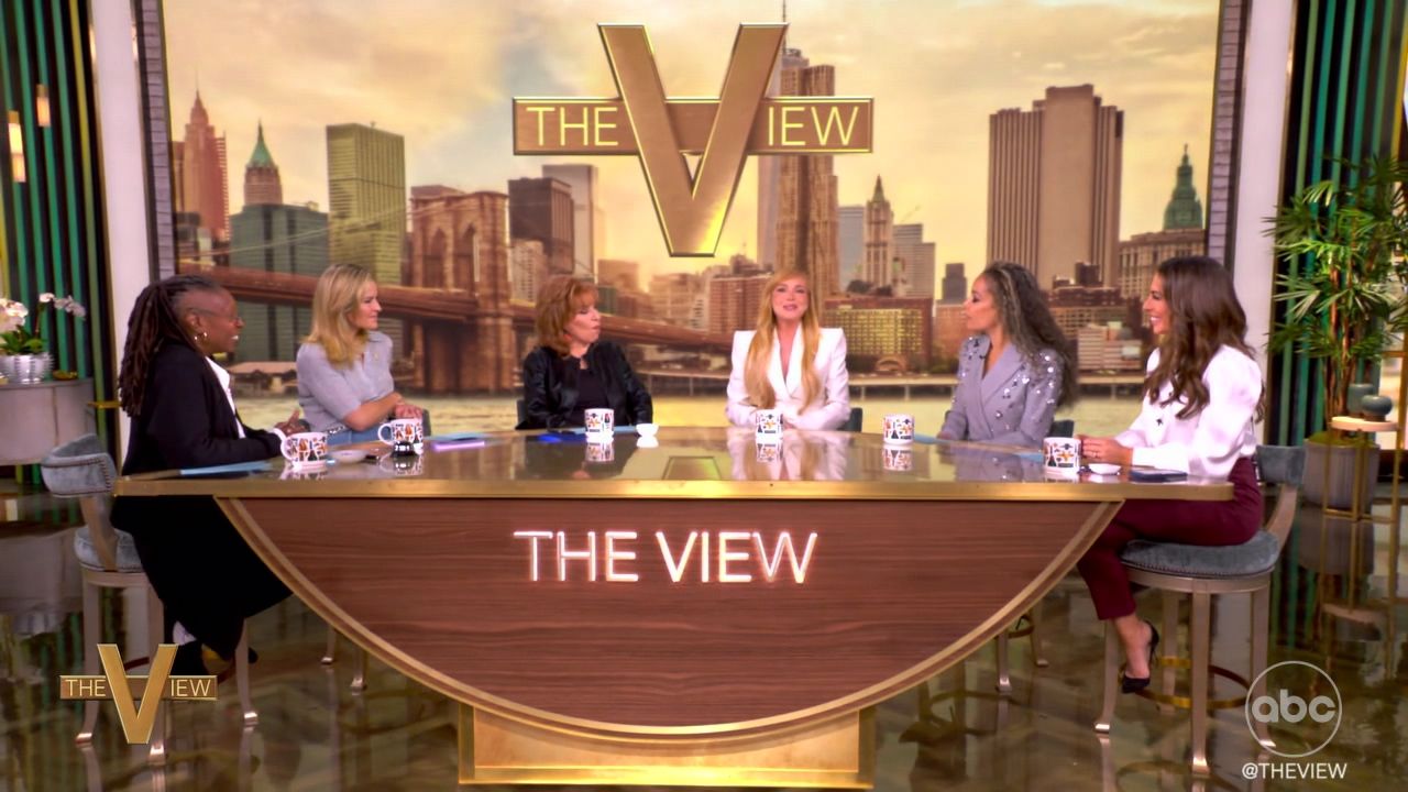 11-26-24-TheView-365.jpg