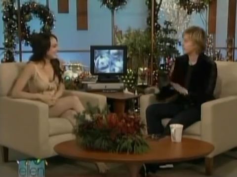 2005-EllenDeGeneresShow-021.jpg